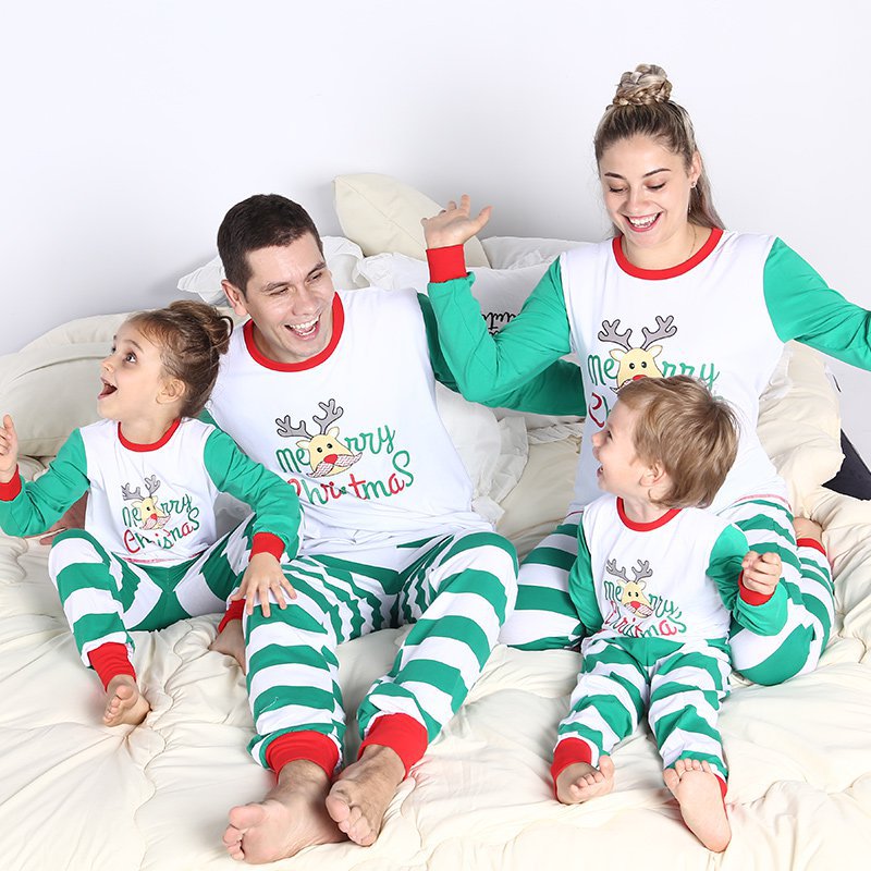 Christmas Family Matching Sleepwear Pajamas Sets Cute Deer Top and Stripes Pants 40