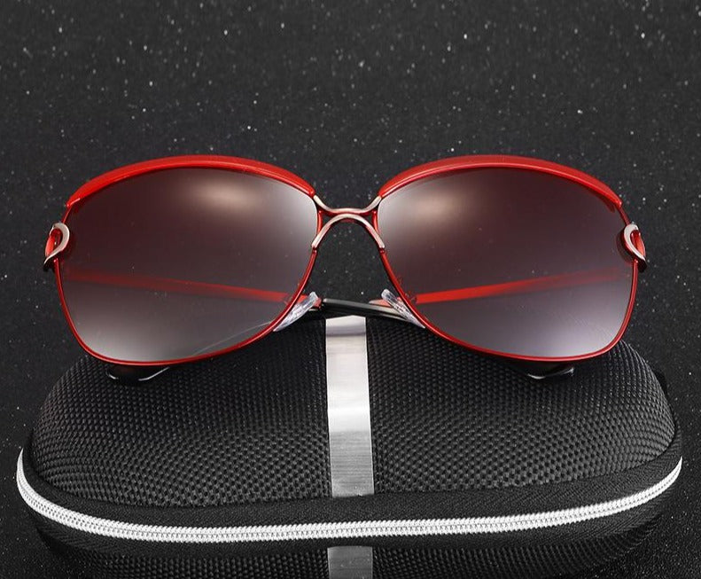 Oversize Fashionable Mental Sunglasses