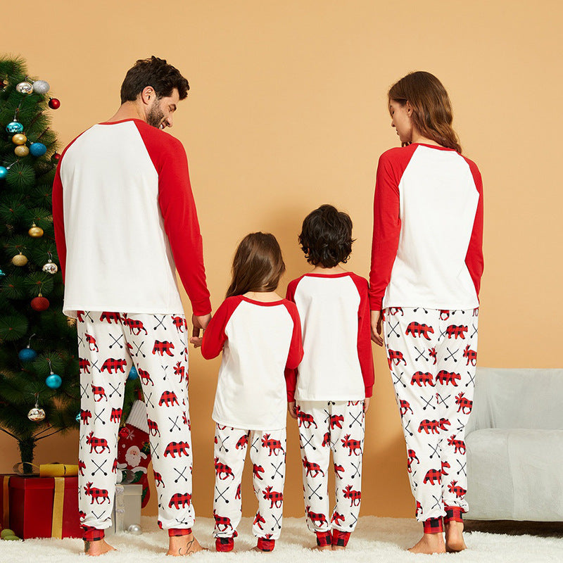 Christmas Family Matching Sleepwear Pajamas Sets White Merry Christmas Top and Prints Bear Deer Pants 4
